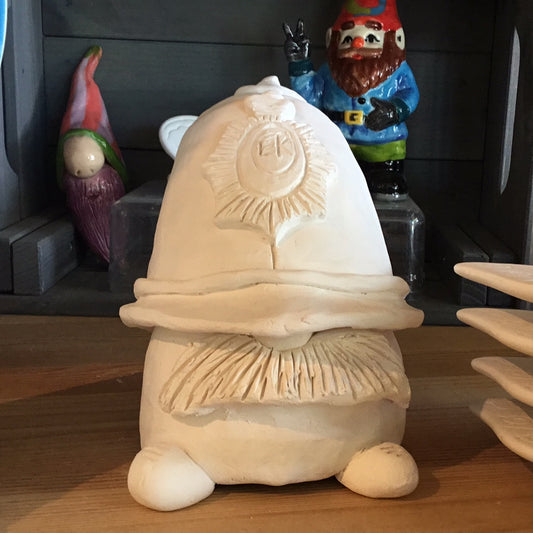 Clay gnome medium