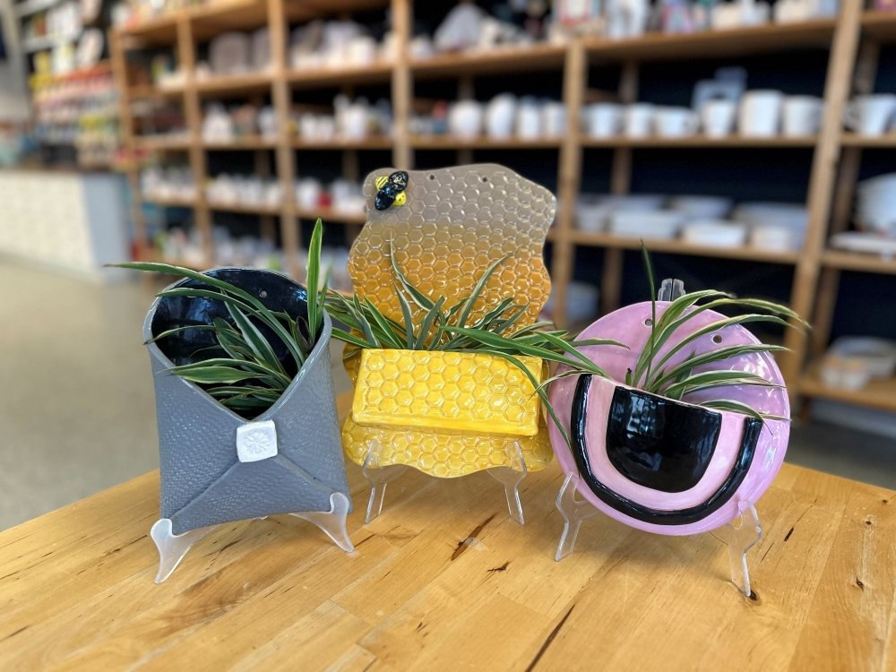 Adult Pottery Class - Wall Planters - Sun 20th Aug - Colour My Pot